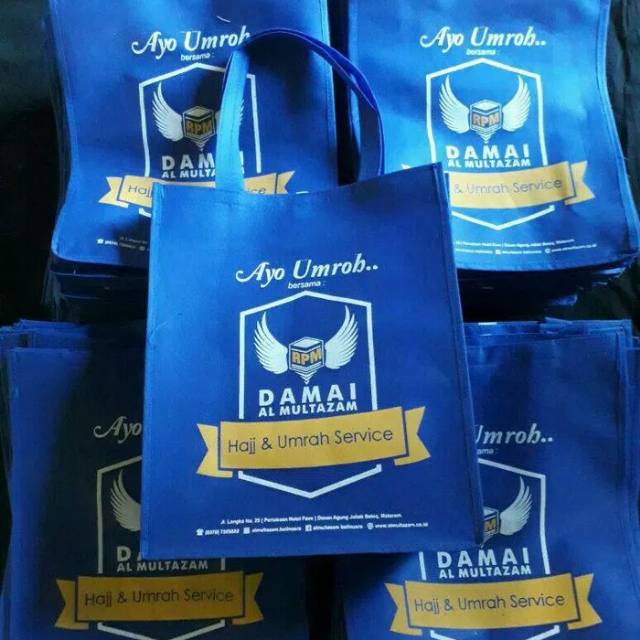 

Tas haji / umroh/ souvenir tas spunbond uk. 23x5x30