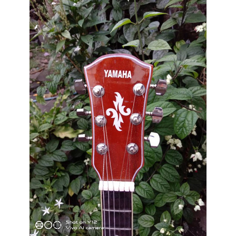 Gitar Yamaha apx500ii akustik elektrik