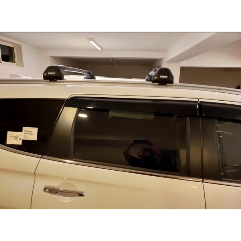 THULE crosbar all new pajero 2021