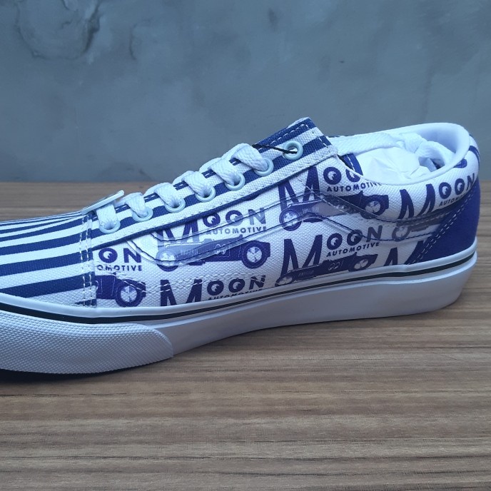 SEPATU MOONEYES X VANS V36CF OLD SCHOOL ORIGINAL