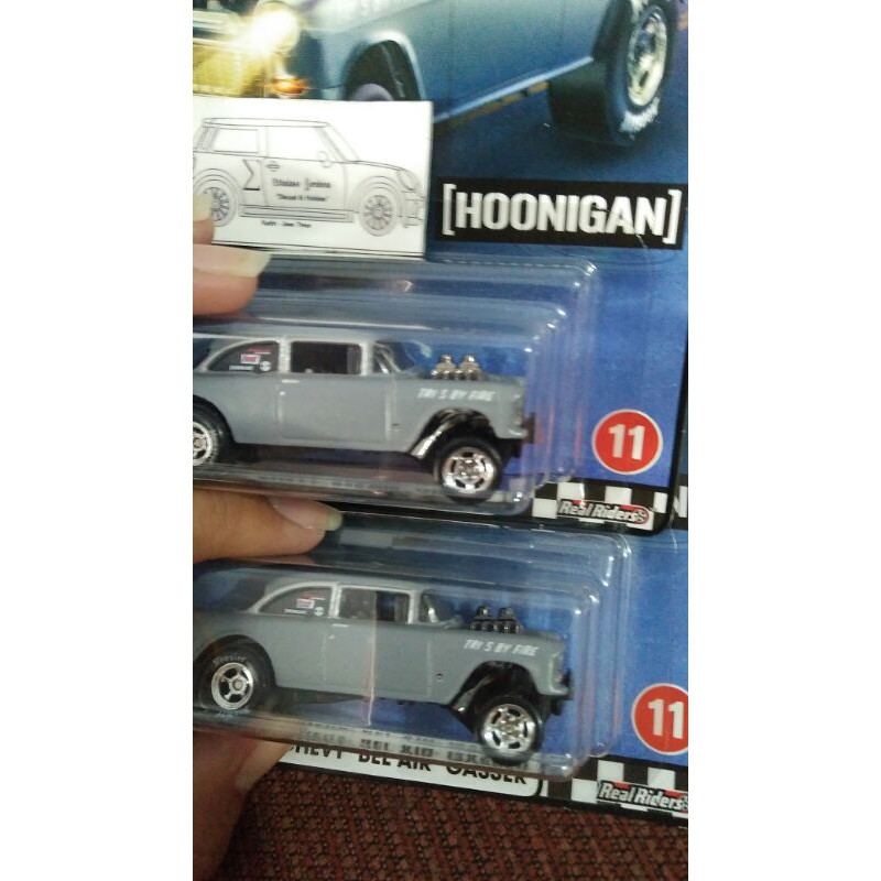 Hot Wheels 55 Chevy bel Air Gasser boulevard 2020 dua pcs varian mesin black n chrome