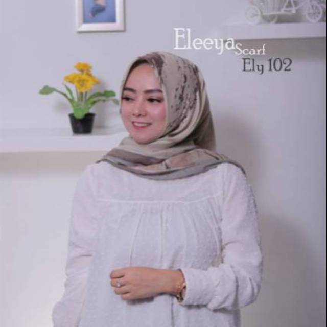 HIJAB SEGIEMPAT MOTIF ELY 102 || Eleeya Scarf