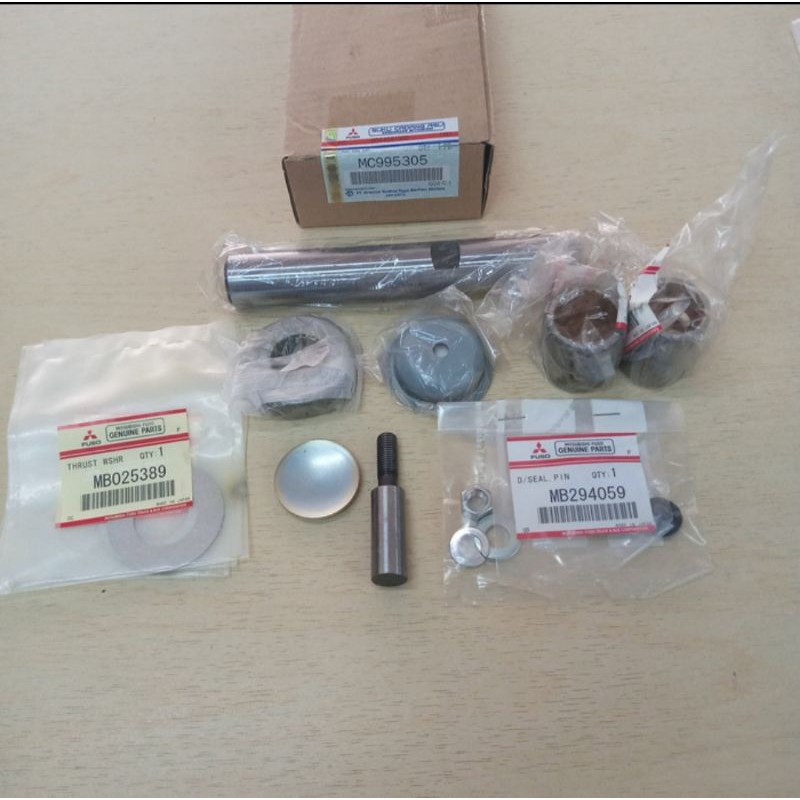 King Pin Set Canter/Ragasa Original 100% Mitsubishi MC995305