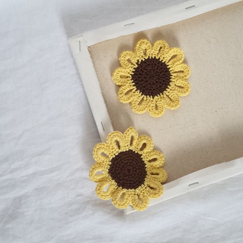 sunflower crochet coaster | tatakan gelas rajut bunga matahari korean japanese nordic aesthetic