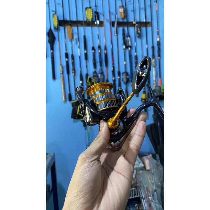 DAIWA REVROS LT3000-CXH