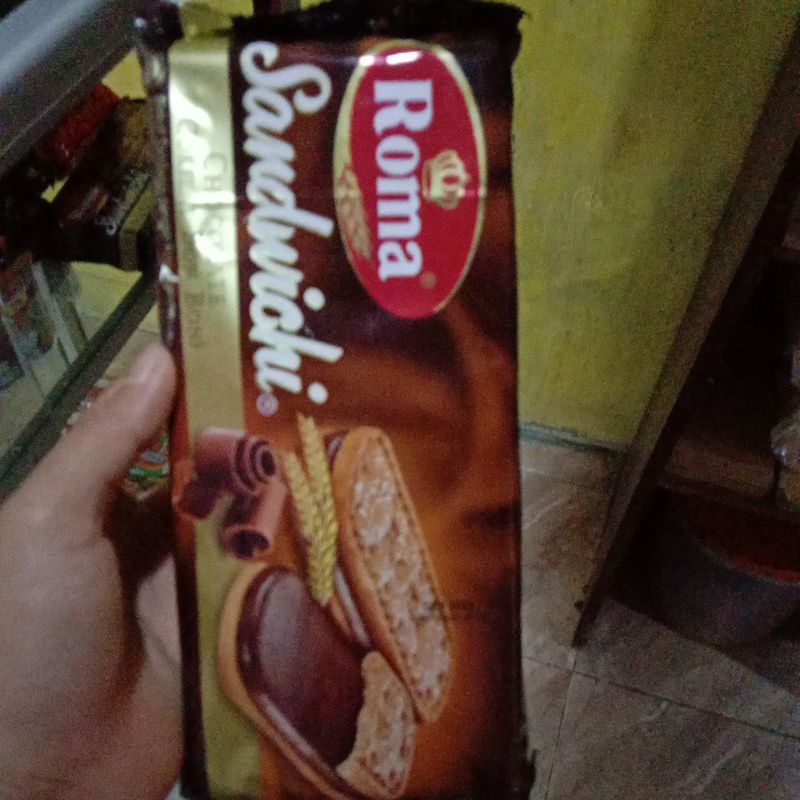 BISKUIT ROMA SANDWICH COKLAT