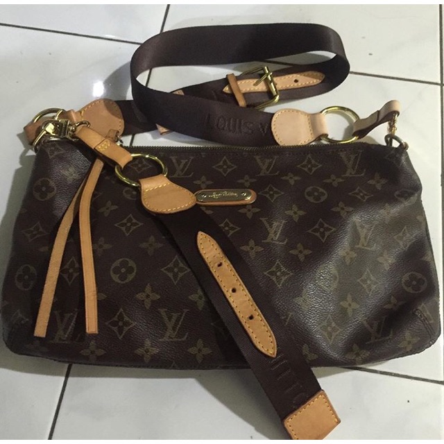 Preloved Tas Lv Mirror