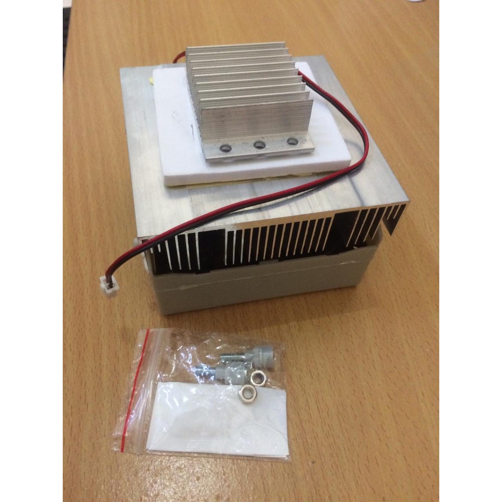 Thermoelectric Peltier Cooling System Kit Cooler Refrigeration 12v 6A