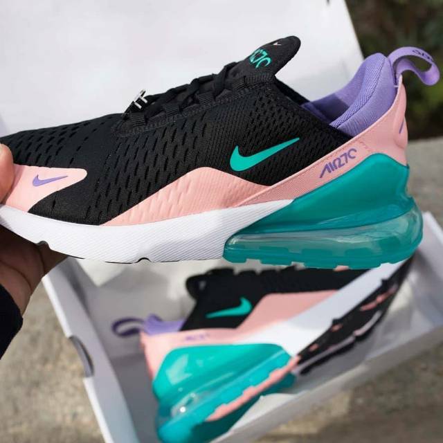 Nike Airmax 270 have a nike day