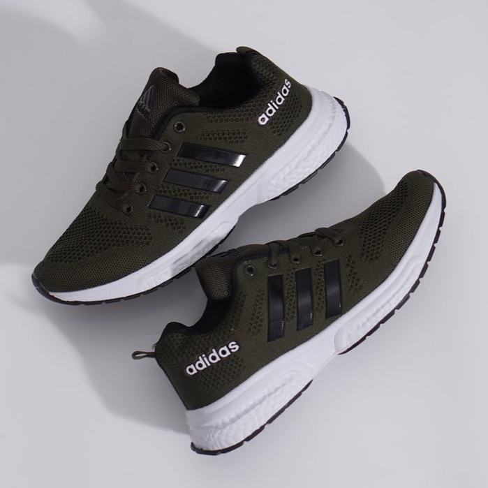 SEPATU SPORT PRIA ADIDAS GLADE BOOST ARMY 100% GRADE ORIGINAL IMPORT SEPATU SNEAKERS PRIA OLAHRAGA B