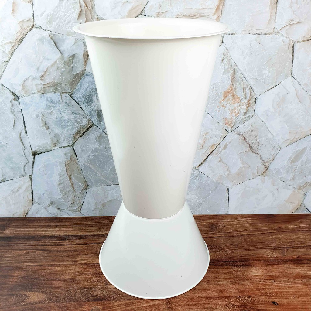 Vas Bunga Plastik 40 cm, mulut diameter 20 cm/ Pot Bunga Plastik/ Vas Plastik Putih/ Vas Corong