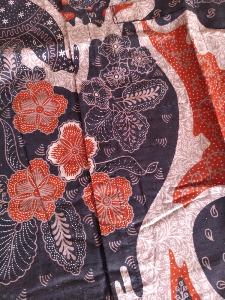 Batik Slimfit Pria Lengan Panjang Premium