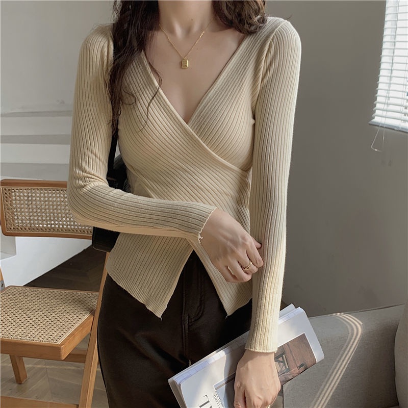 YIU YIU Rajut - Sexy Top Crop Knit V Neck Lengan Panjang Wanita Polos