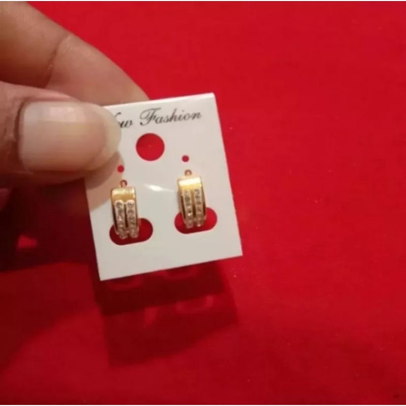 Anting wanita anting clip baris dua gold titanium full permata anti luntur dan tahan lama