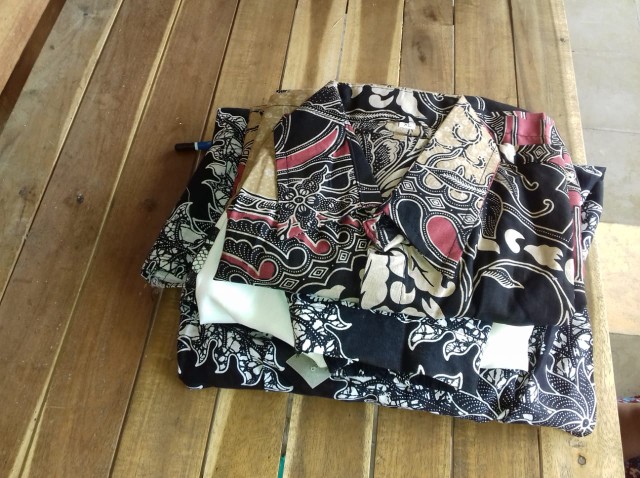 Couple Tunik Sogan Kombi Tunic Batik Cantik Seragam Kantor Kerja Seragam Batik Wanita Dan Pria Coupl