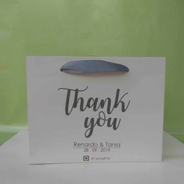 

Paperbag kotak nasi,paperbag wedding,soovenir wedding