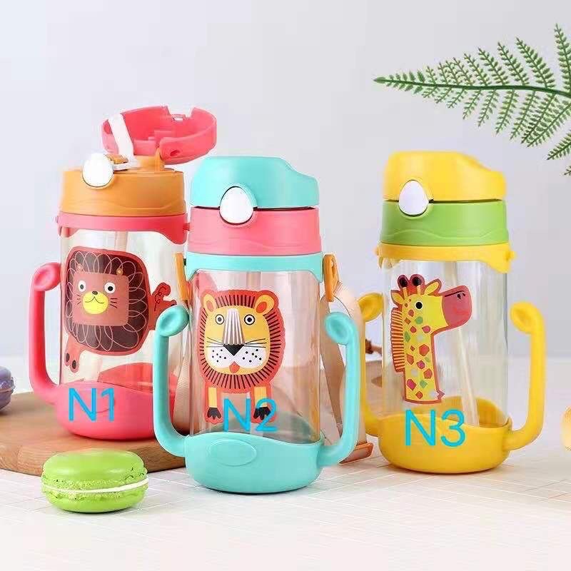 BOTOL MINUM ANAK TALI SEDOTAN DAN PEGANGAN / BABY BOTTLE WITH STRAP HANDLE AND STRAW