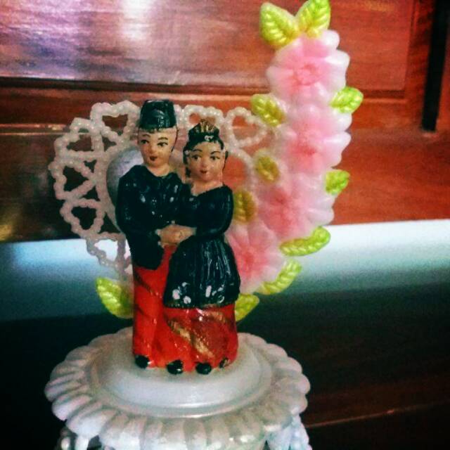 Topper Mainan Hiasan Kue Pengantin Jawa