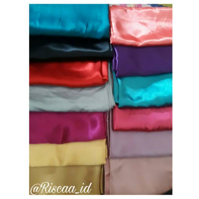 JILBAB SEGIEMPAT SATIN VELVE / SQUARE SATIN / JILBAB SATIN
