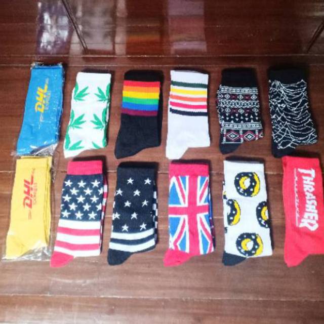 Kaos Kaki Motif Oldschool Skate Murah Unik