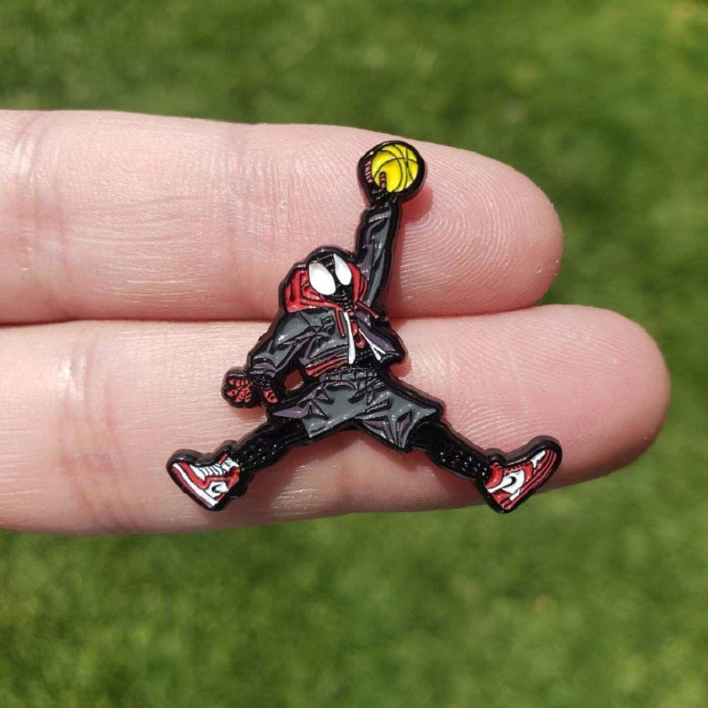 Needway   Lucu Bros Hadiah Untuk Wanita Pria Kartun Aksesoris Perhiasan Kerah Bros Spider Lencana Pin Enamel Pin