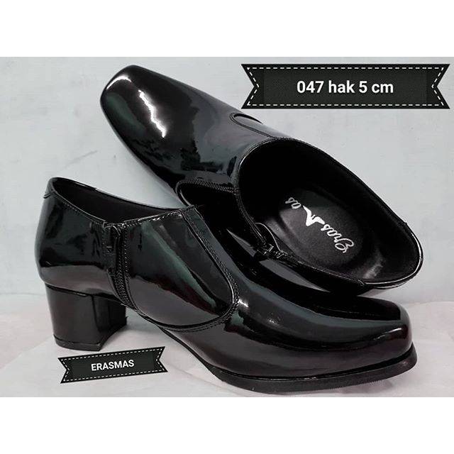 sepatu ankleboots erasmas wanita