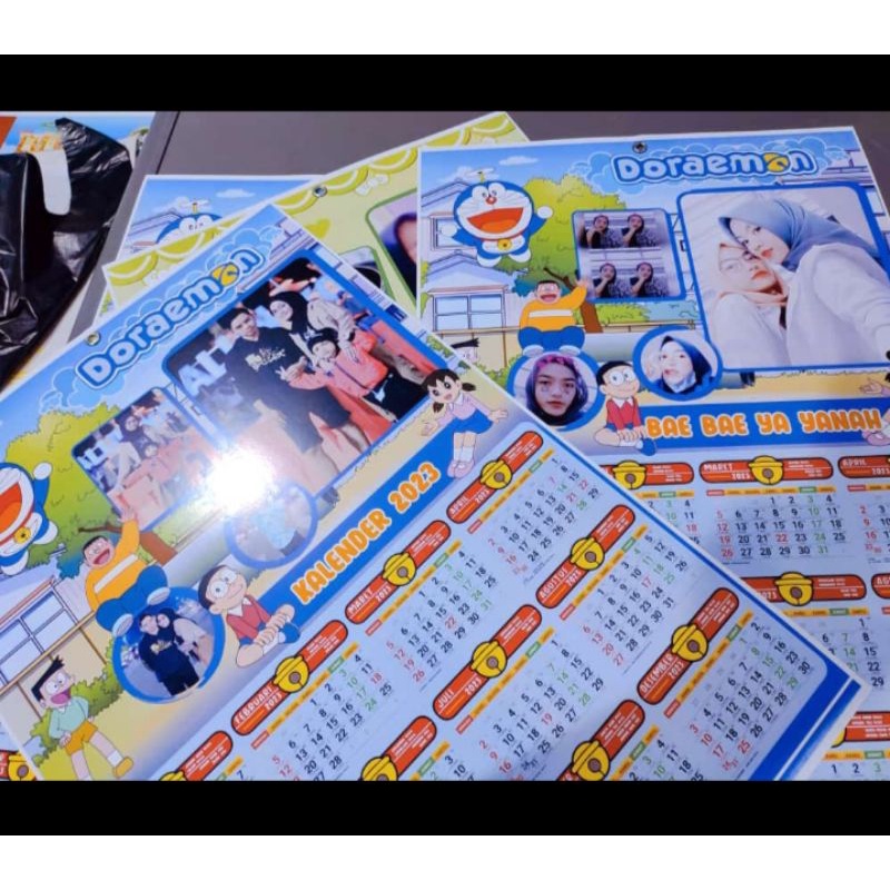

kalender dinding 2023/desain custom