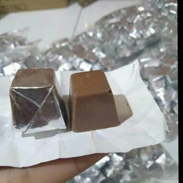 

Coklat kotak