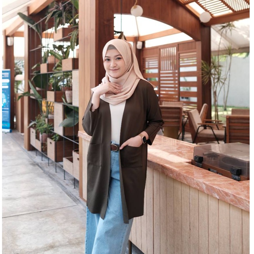 Marla Outer Wear Wanita