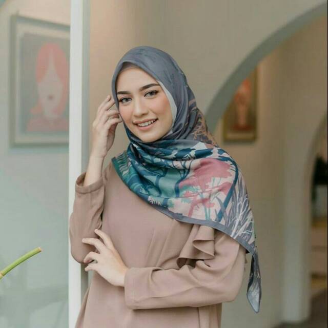 [SALE] LOUISALUNA SCARF