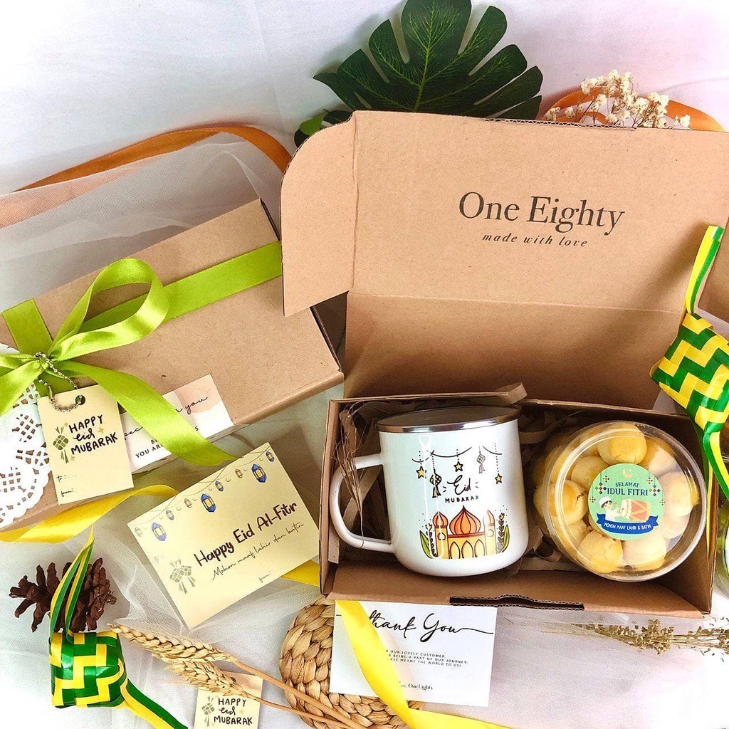 

HAMPERS GIFT LEBARAN RAMADHAN PREMIUM PARCEL LEBARAN RAMADHAN IDUL FITRI GIFT HADIAH KADO LEBARAN EID MUBARAK HAMPERS GIFT