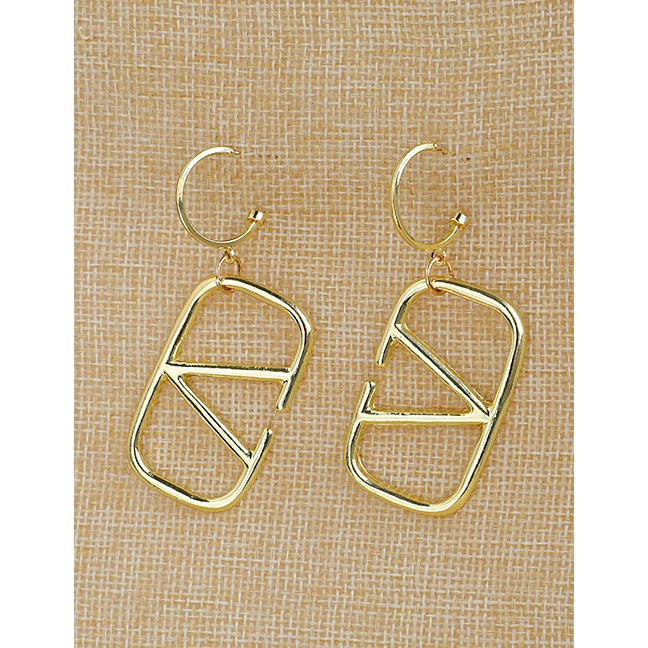 LRC Anting Tusuk Fashion Golden Alloy Hollow Letter Earrings P16545