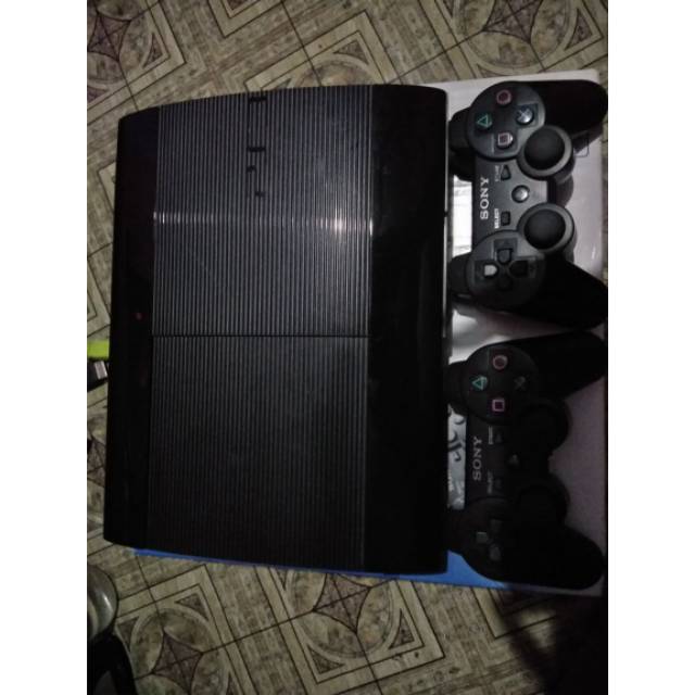 PLAYSTATION 3 SUPER SLIM OFW 320GB
