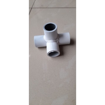 tee 4 way 1/2 inchi konektor 4 arah 1/2 inchi sambungan pipa 4 arah