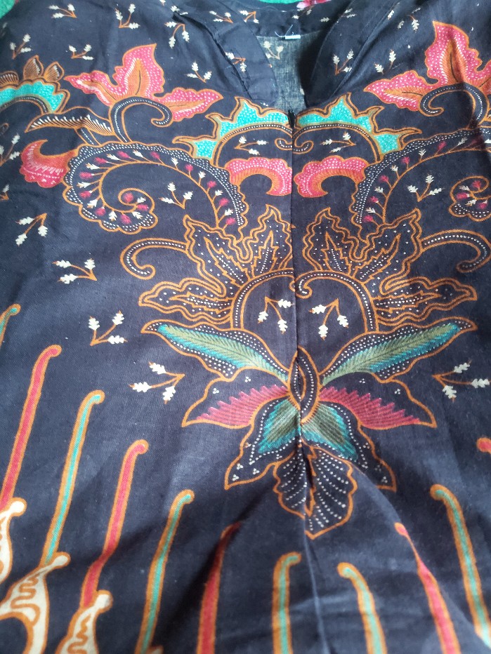 Tunik Batik Motif Kupu Sogan