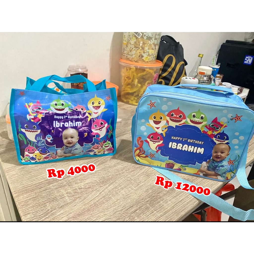 

Tas Ultah Anak / Tas Goodiebag Awet / Bahan Spunbond Polyster Dijamin Tebal