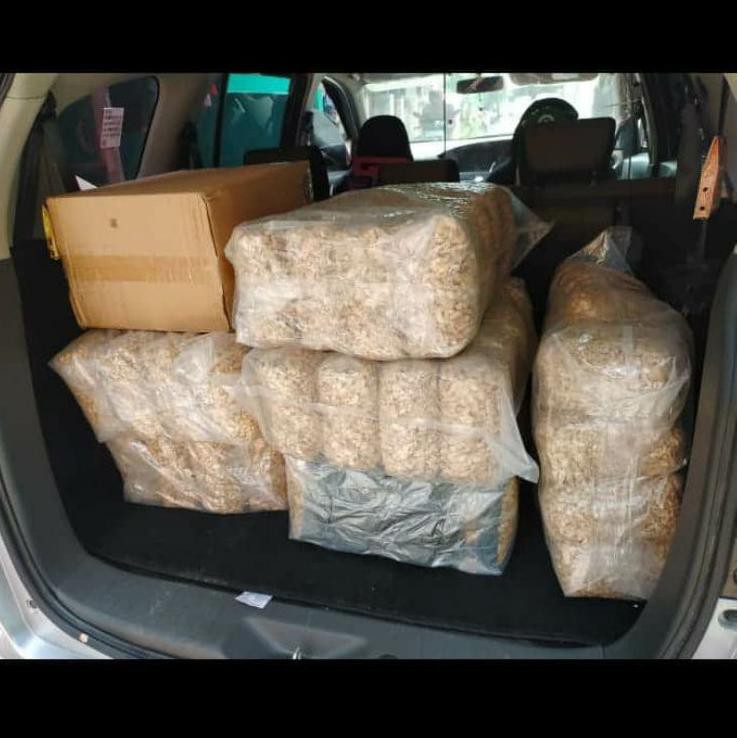 

MEN SALE (Termurah 1kg)Kacang mede pecah/pecahan/patahan BEKASI