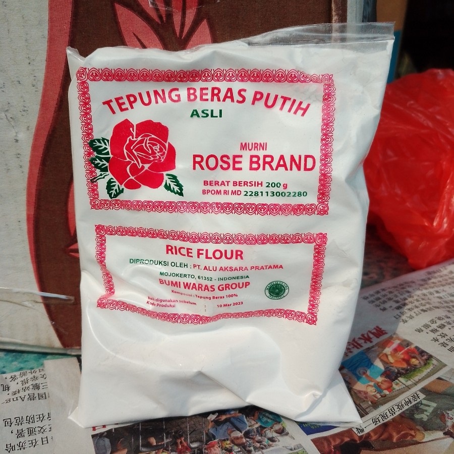 

Tepung Beras Putih ROSE BRAND - 1 pcs (200 gram)