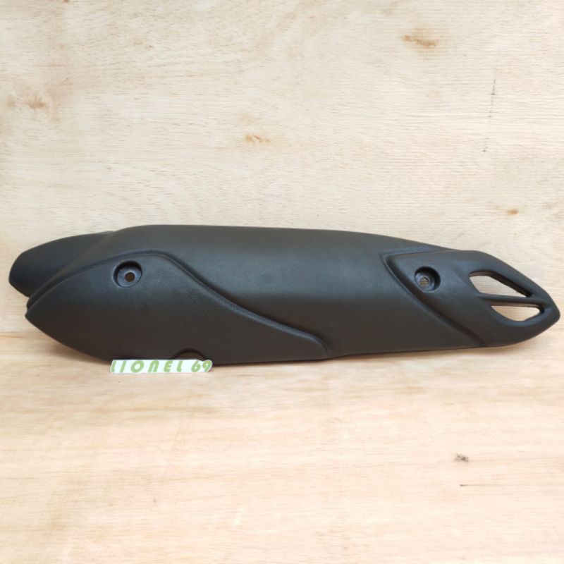 LAPISAN KNALPOT NMAX NEW- COVER KNALPOT NMAX NEW - TAMENG KNALPOT NMAX  NEW