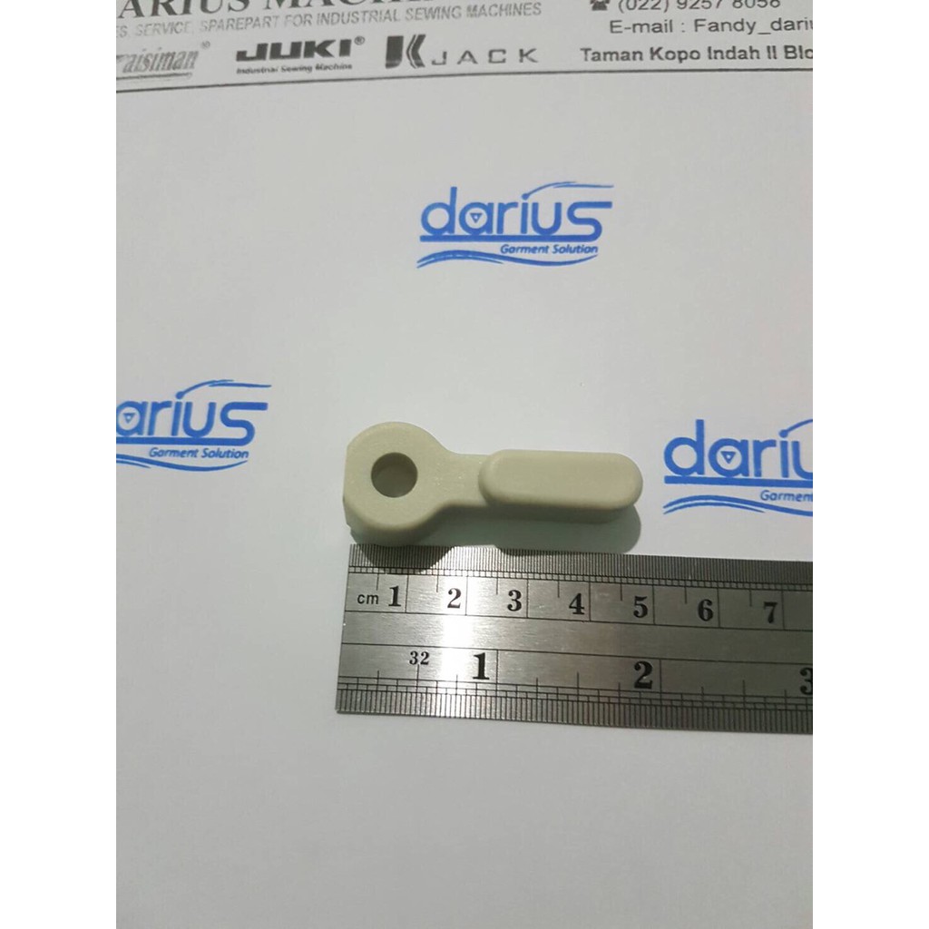 Angkatan sepatu jahit plastik