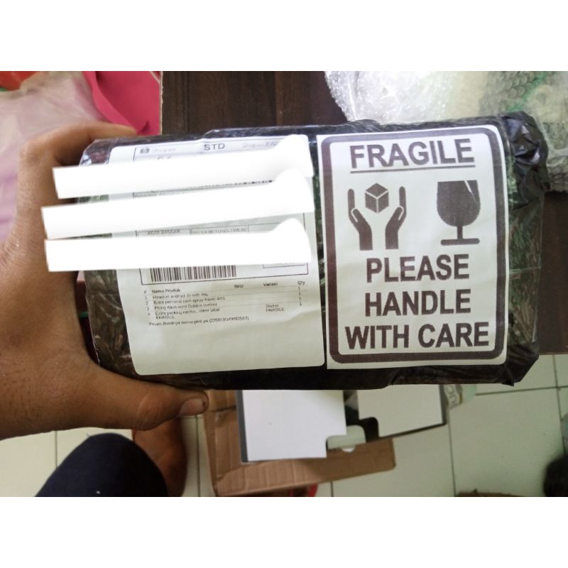 Extra packing kardus, stiker label FRAGILE