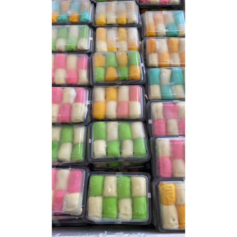

pancake durian mini isi 8
