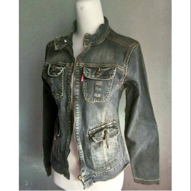 Jaket levis jeans anak remaja preloved(second) merk Caesar fit M