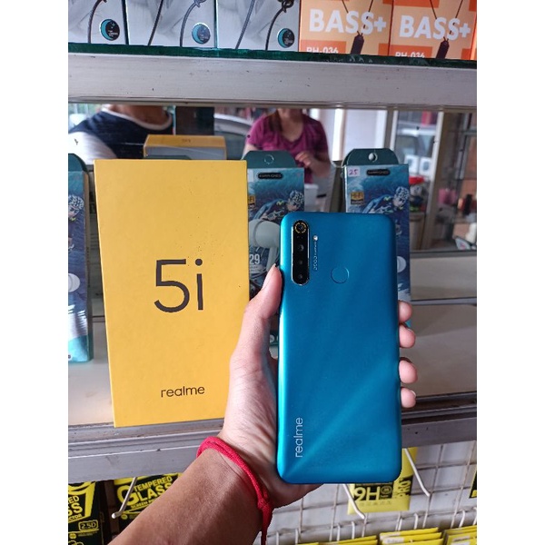 REALME 5i RAM 4/64 (SECOND FULLSET BERGARANSI)