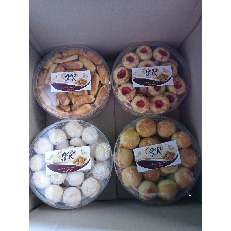 

paket kue lebaran