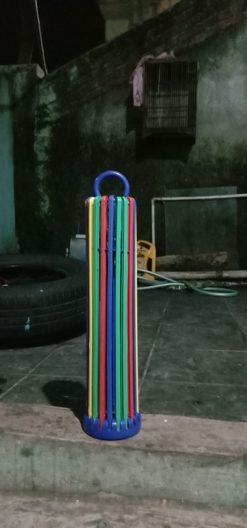 Folding Hanger  20 Stick Dan 24 Stick