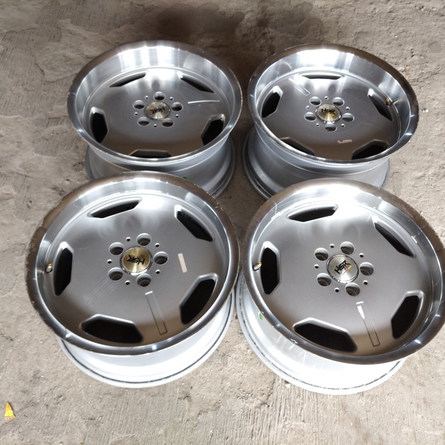 Velg Mobil Bekas Ring 17 Celong ROSTOK EURO R17X8-9 5X114,3 ET45