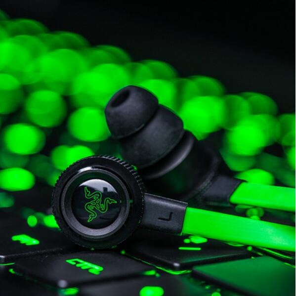 Razer Pro V2 Headset Gaming In-Ear Stereo Dengan Mic + Kabel Jack 3.5mm