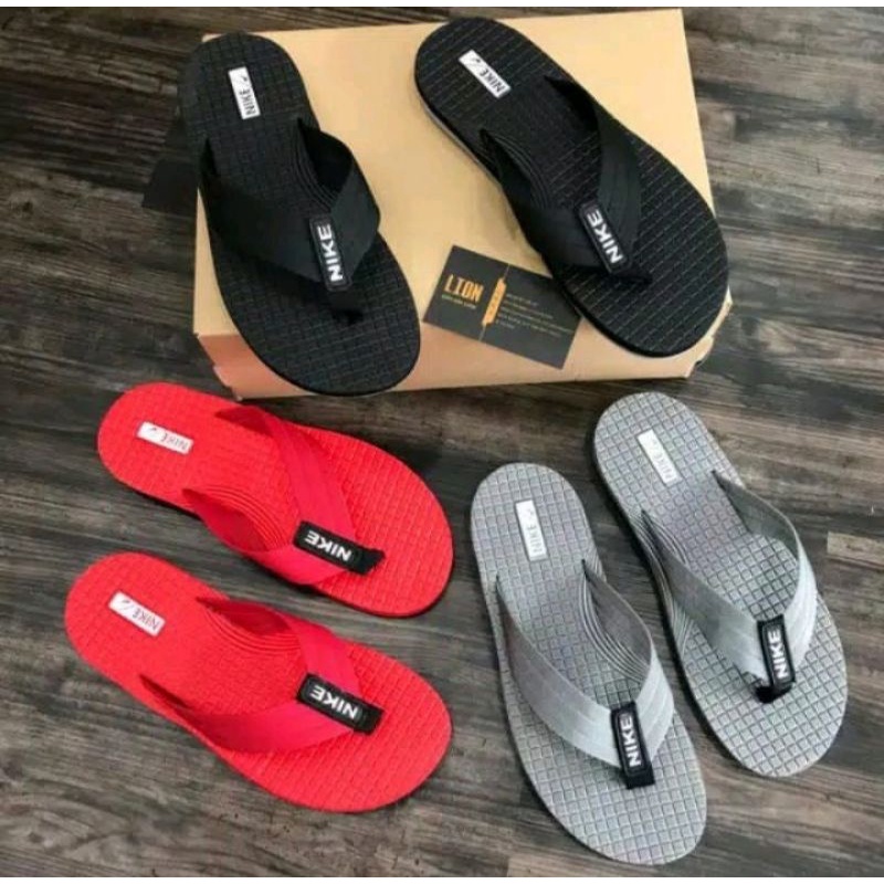sandal pria nike
