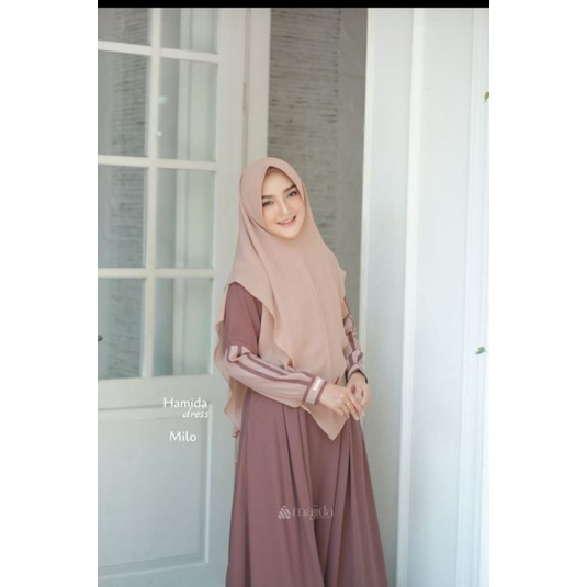 Majida Hijab Dress Majida warna Silver Size M  dress muslimah